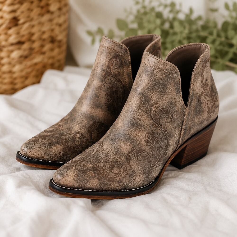 Roper Women’s Western Ankle Booties Size 8 Brown Tooled Scroll NWT